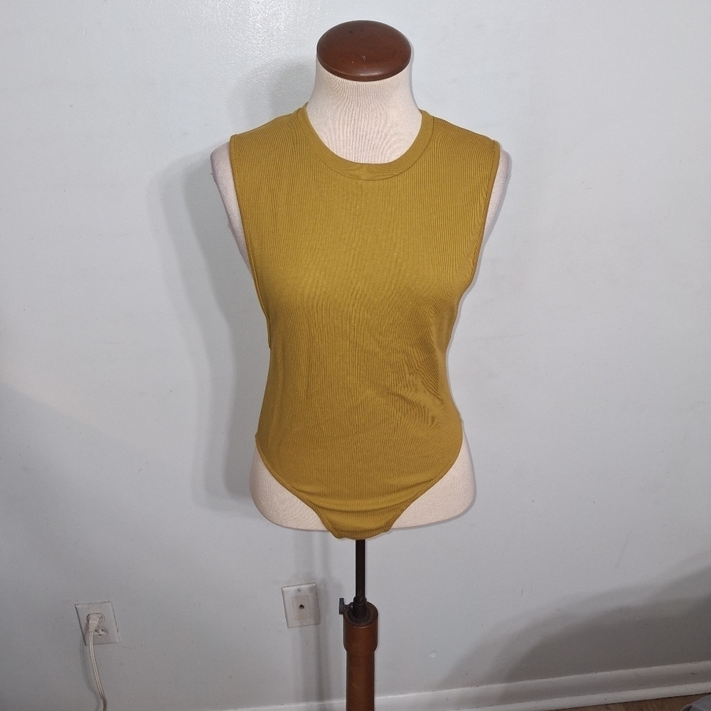 Sleeveless Bodysuit- W Sz Small
